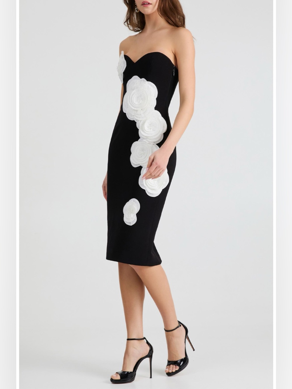 HELSI Kaia Floral Appliqué Strapless Dress In Black Off White Size XL - Picture 5 of 12